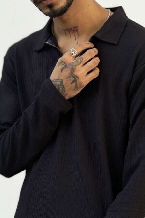 black half zip tee